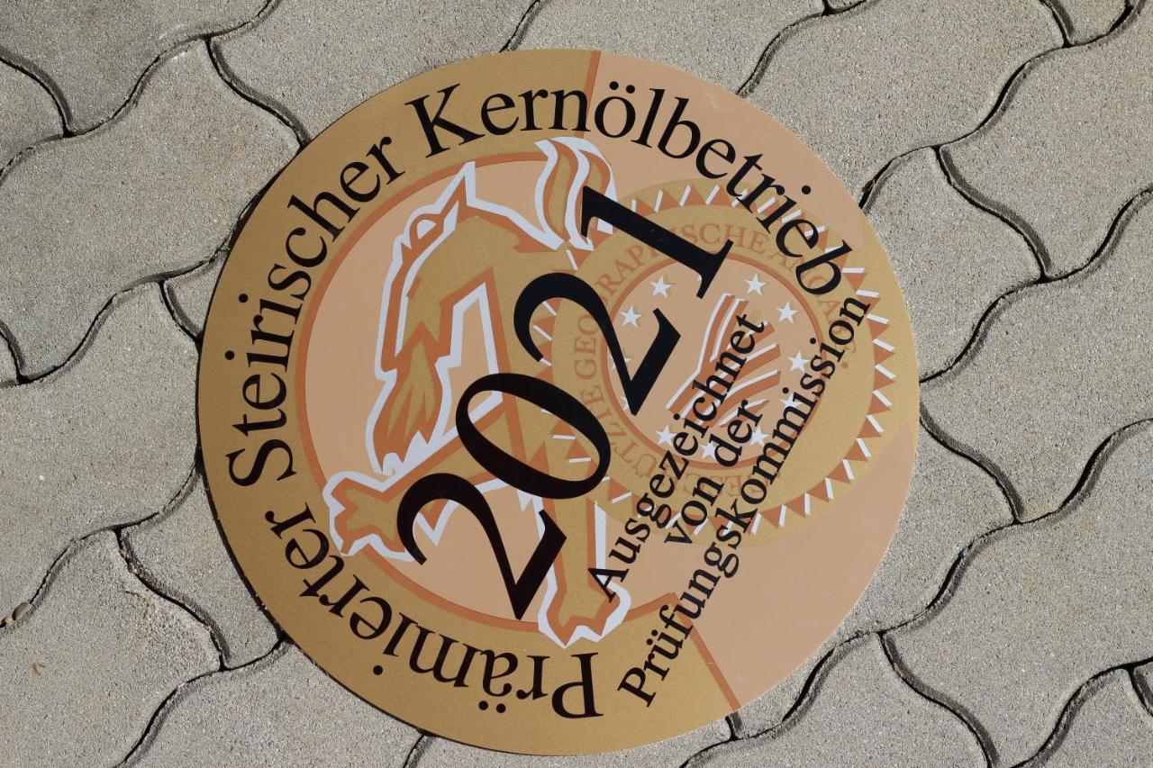 Ferienwohnung Kleissner Grossklein ภายนอก รูปภาพ