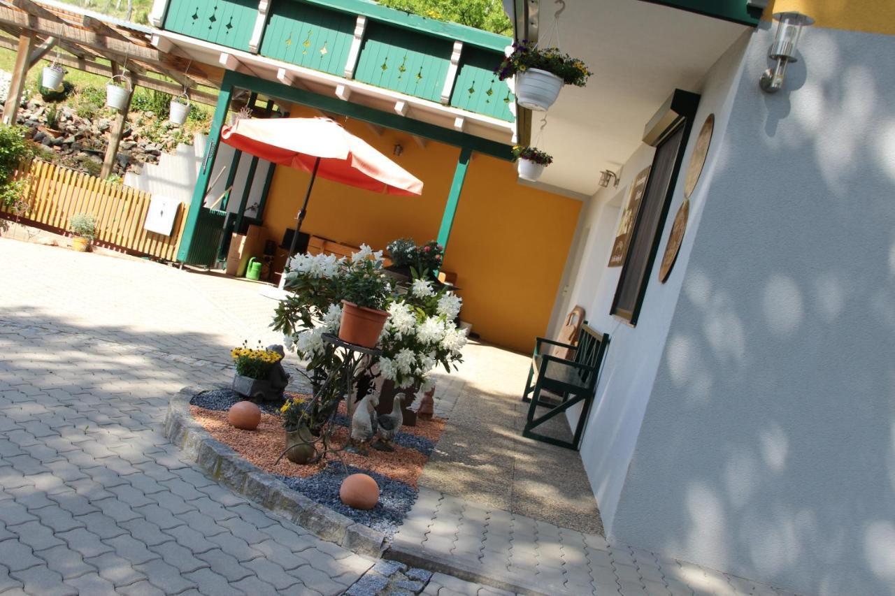 Ferienwohnung Kleissner Grossklein ภายนอก รูปภาพ